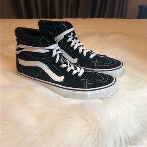 Black vans hi tops